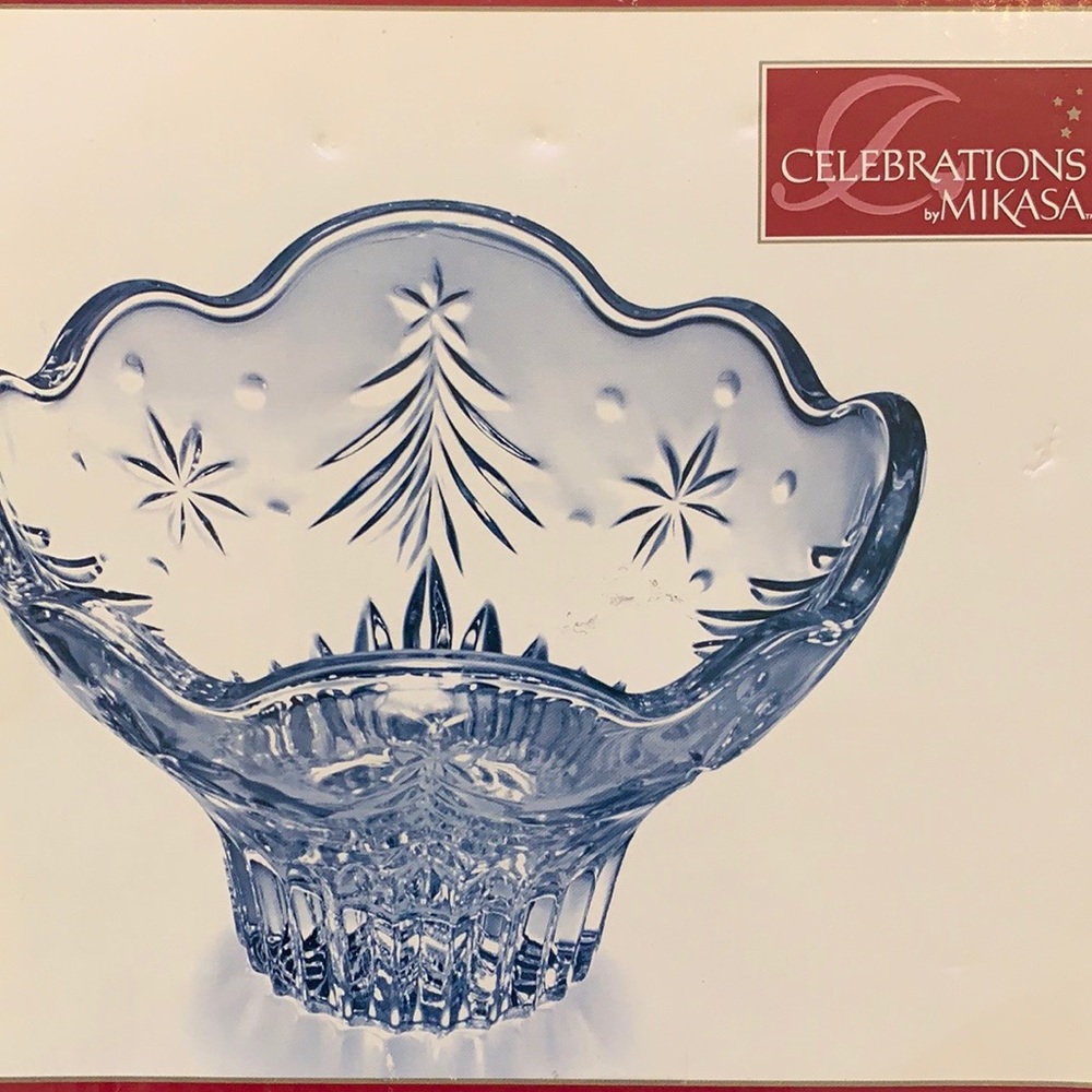 Mikasa Christmas Night Collection Footed Bowl